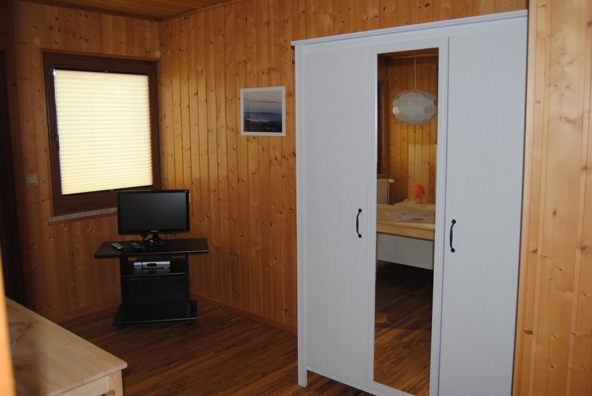 Bergpanorama Ruhla Apartment Room photo